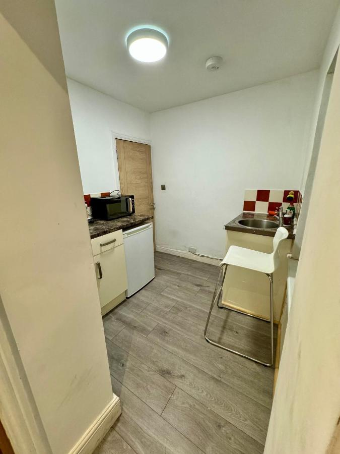 1 Bed With Kitchenette And Bathroom أكسفورد المظهر الخارجي الصورة