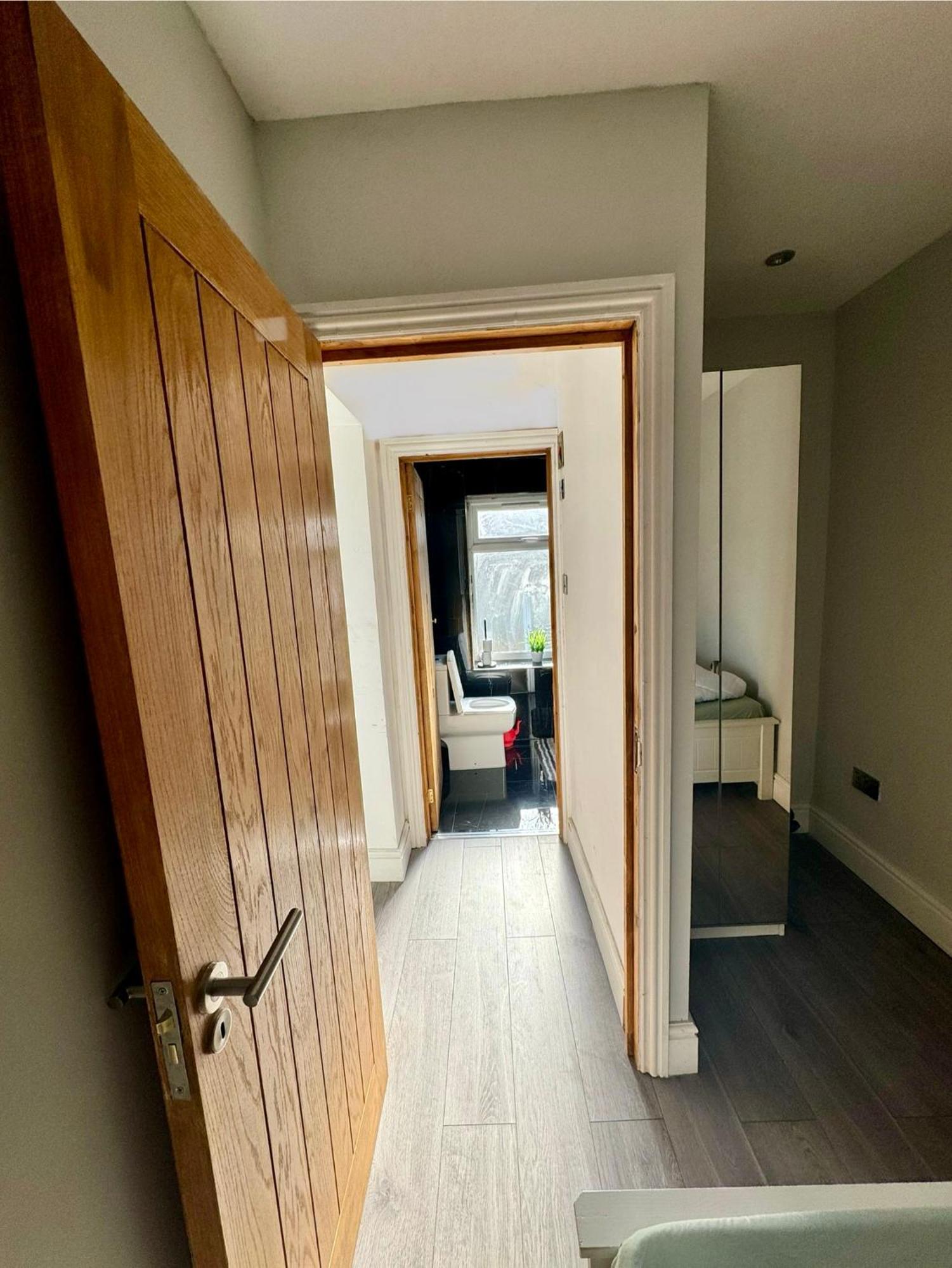1 Bed With Kitchenette And Bathroom أكسفورد المظهر الخارجي الصورة